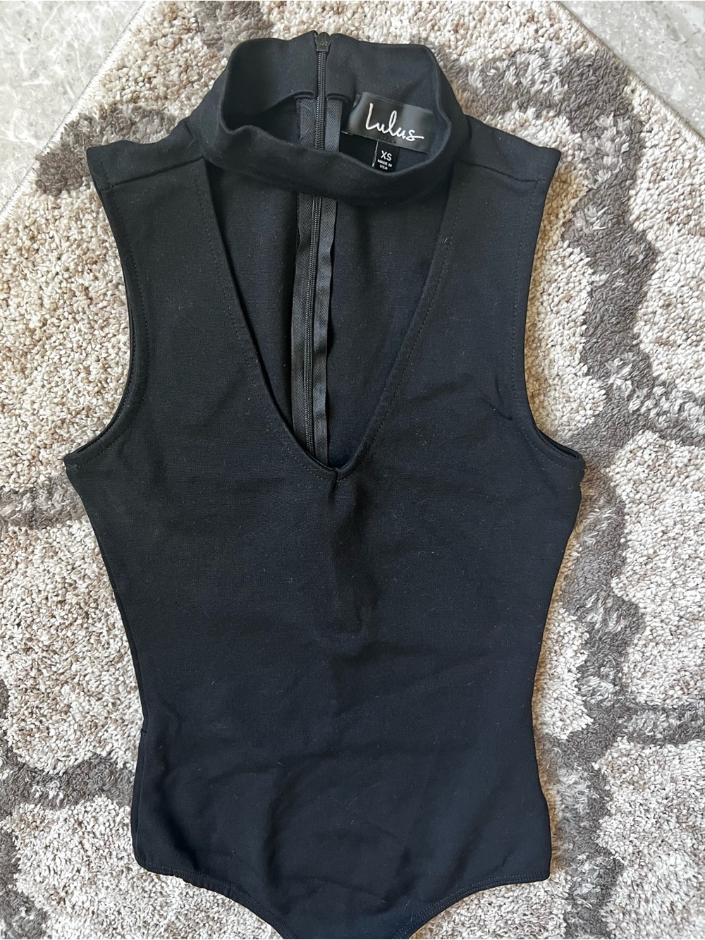 Lulu's Black Sleeveless Mock Neck Bodysuit|Size XS
